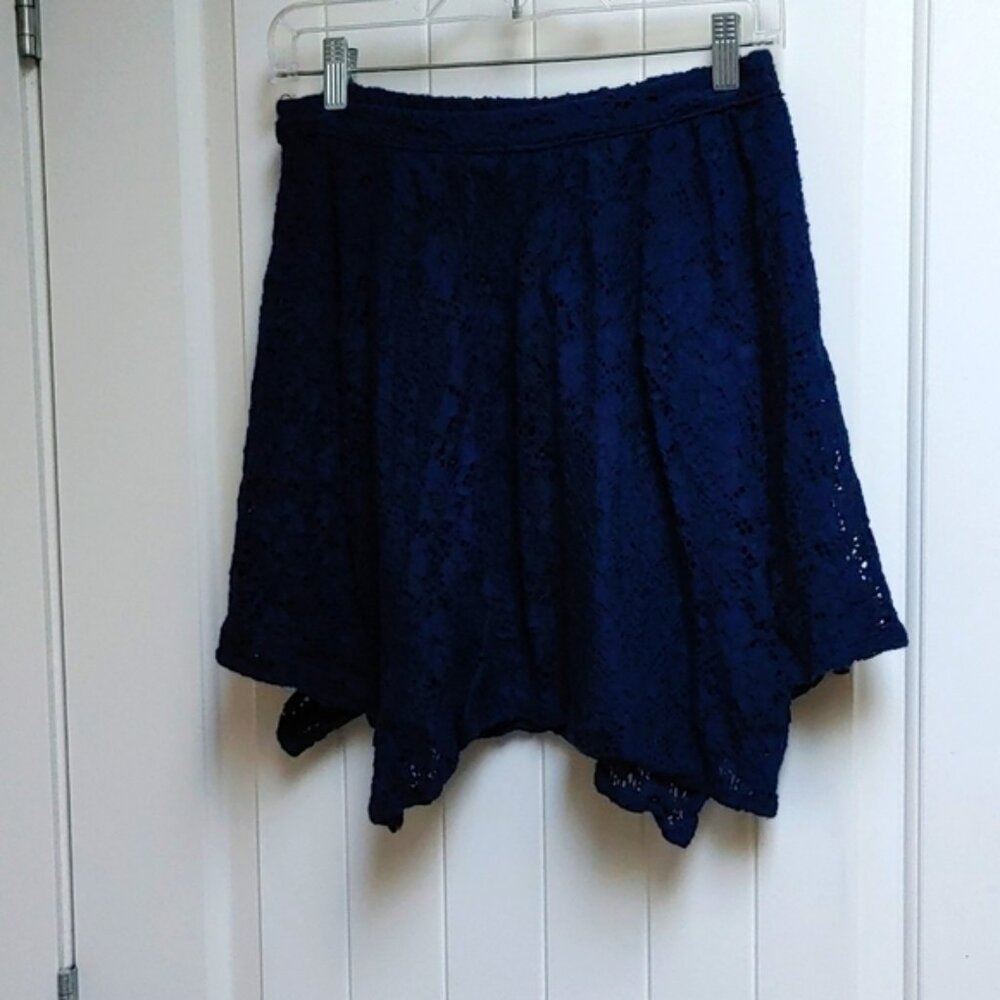 3/$25 GEORGE dark blue embroidery pattern youth girl size 16 skirt